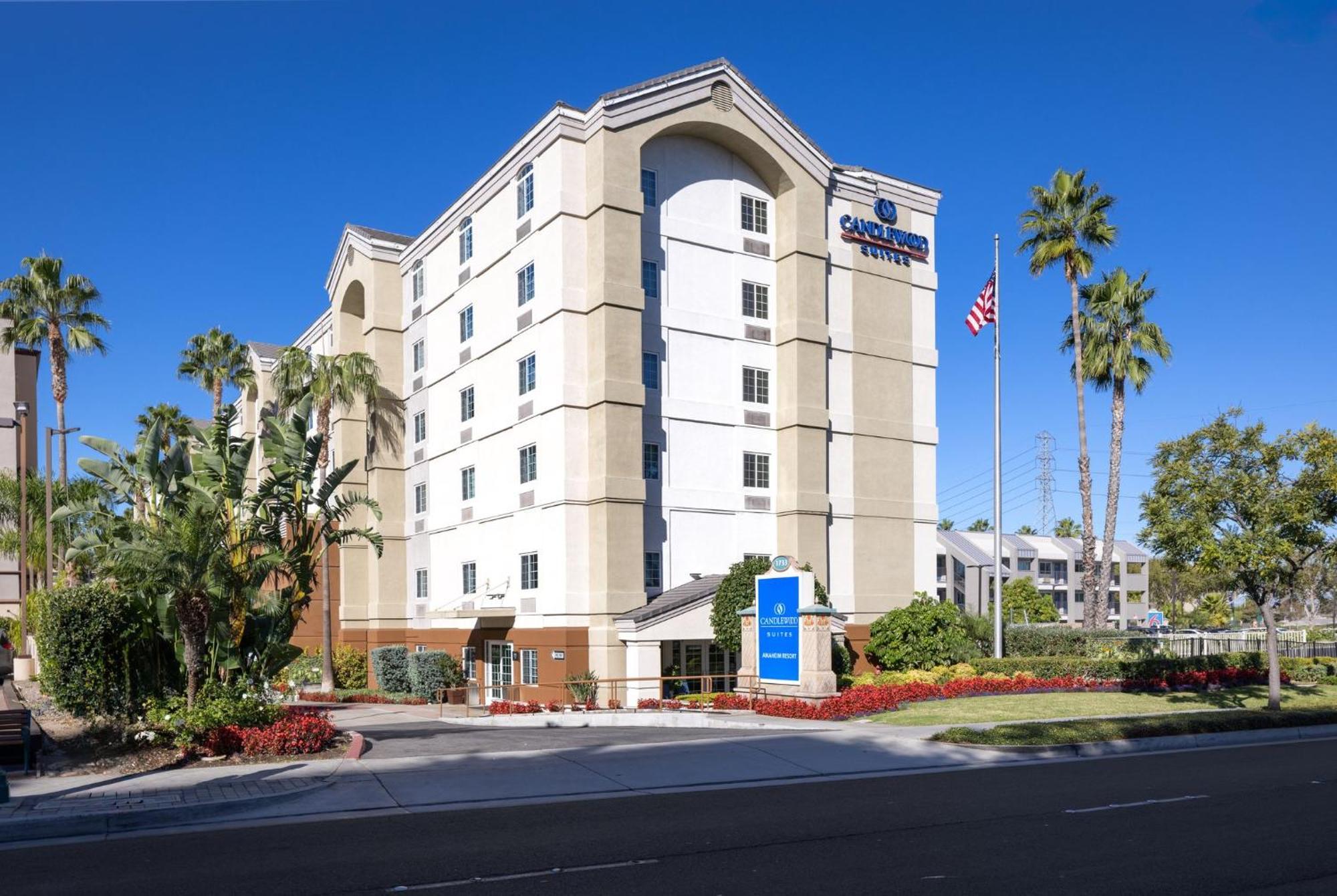 Candlewood Suites Anaheim - Resort Area By Ihg Экстерьер фото