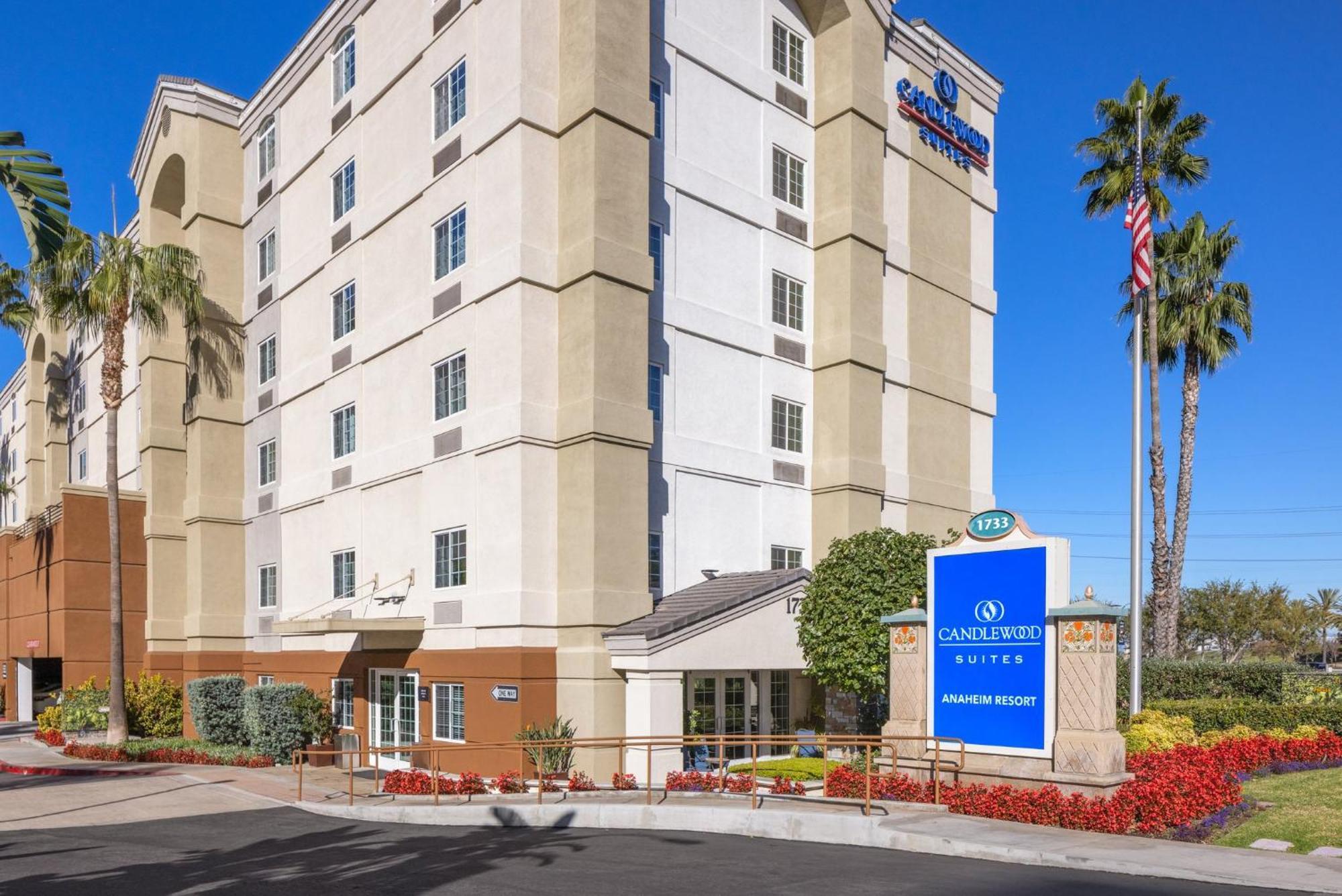 Candlewood Suites Anaheim - Resort Area By Ihg Экстерьер фото