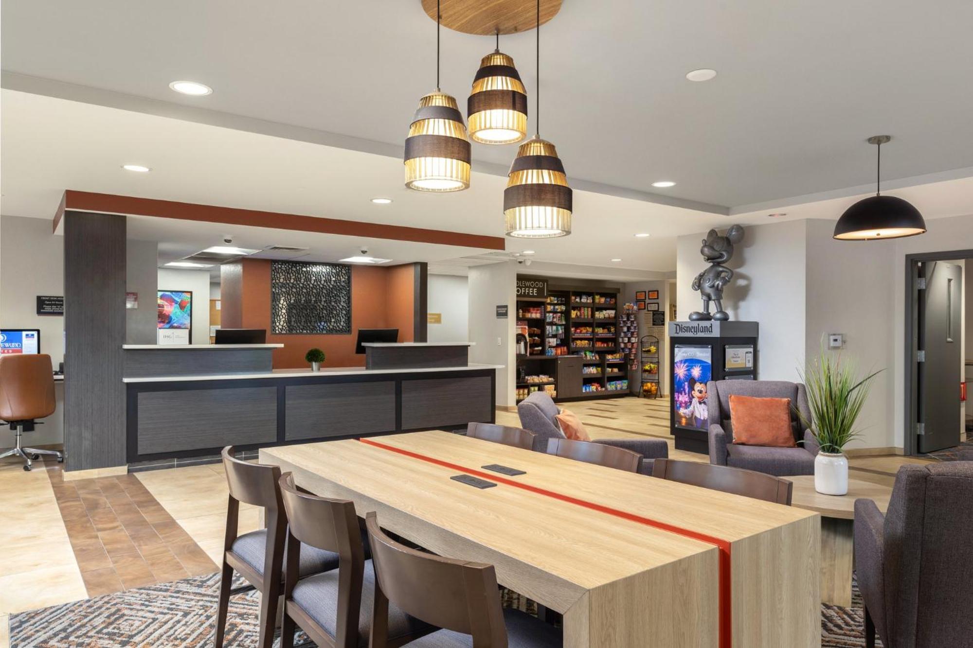 Candlewood Suites Anaheim - Resort Area By Ihg Экстерьер фото
